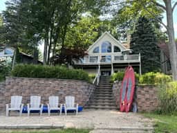 BH3 - Lakefront Chalet on West Canadian Lake - Image 2